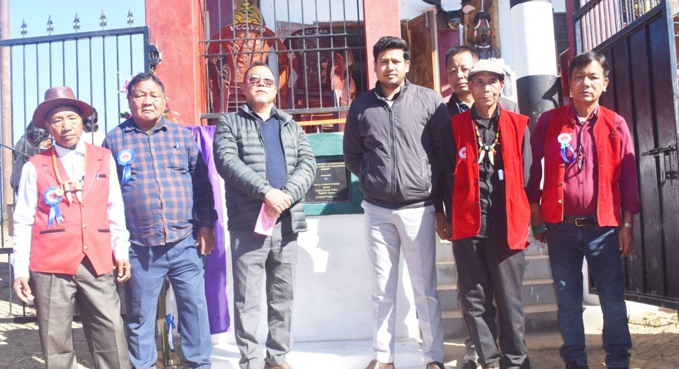 Minister S Pangnyu Phom along with DC Dharam Raj and President PPC during the inaugural function of Customary Court of GB’s Association of Longleng on January 9. (DIPR Photo)